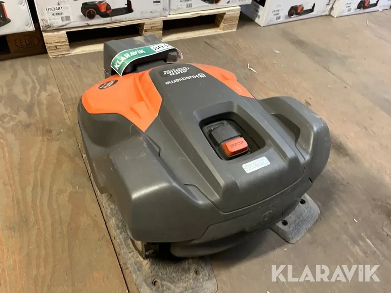 Billede 10 - Robot plæneklipper Husqvarna 550 EPOS auto mower professionel
