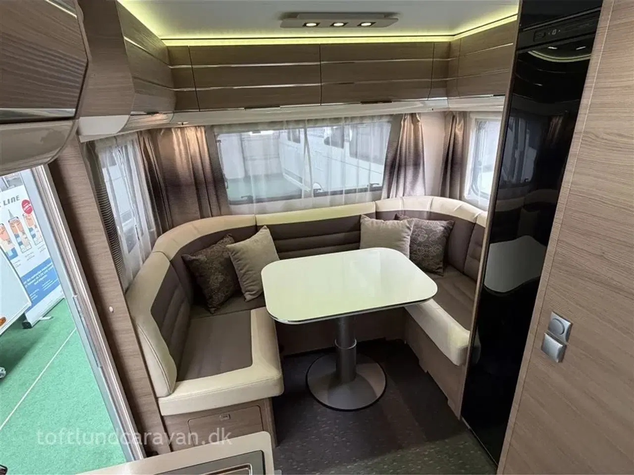 Billede 3 - 2015 - Adria Adora 482 LU   Superflot. Enkeltsenge, m/MOVER+GULVVARME+STORT KØL+ISABELLA FORTELT mv.