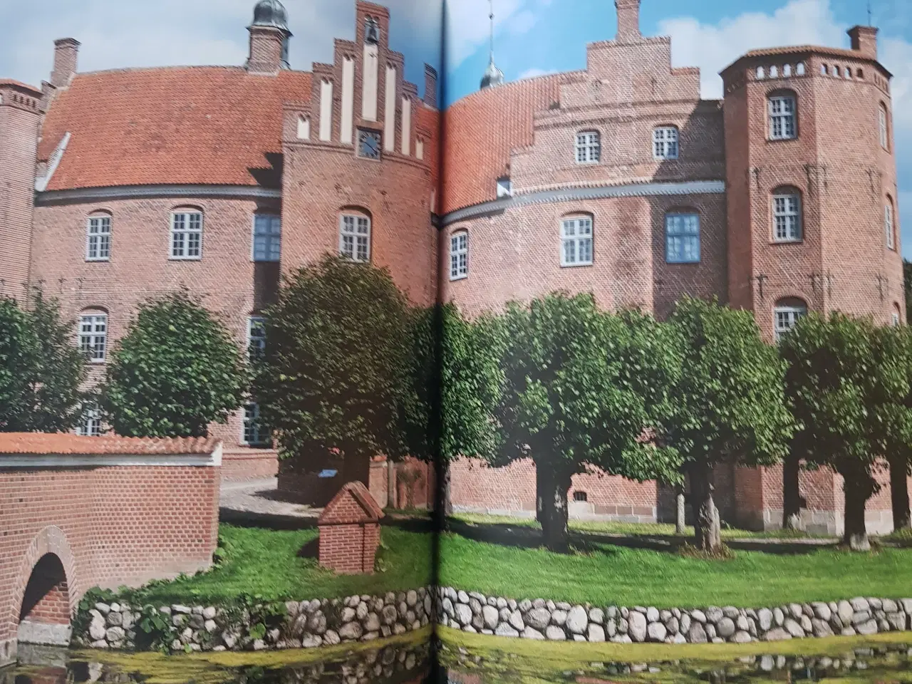 Billede 3 - Danmarks dejligste haver – en lystvandring.