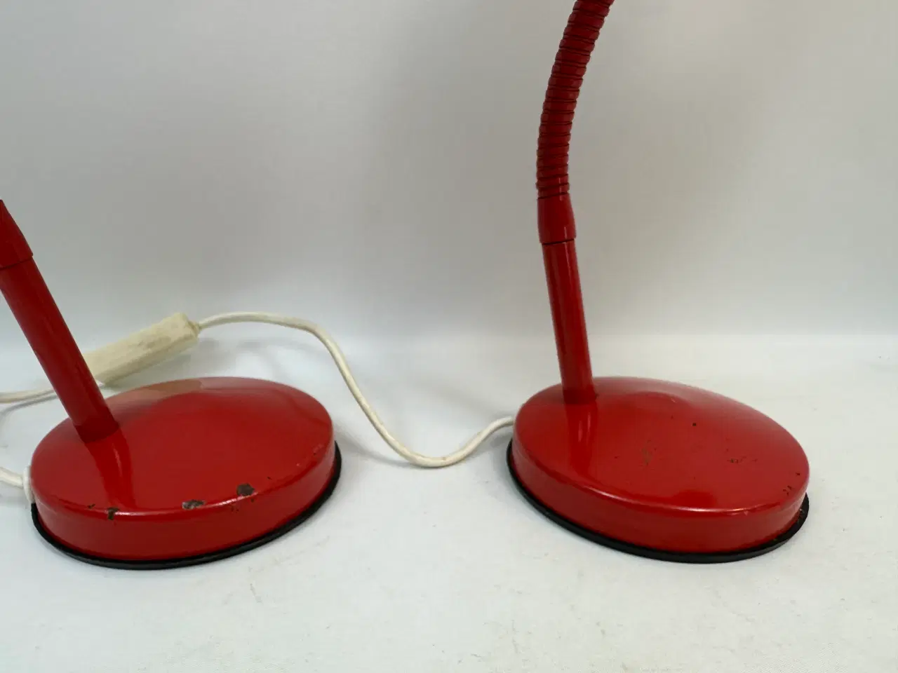 Billede 4 - 2 stk. røde retro bordlamper