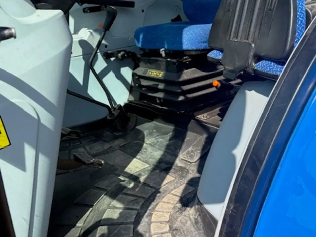 Billede 15 - New Holland T5.95 MED FRONTLIFT + MASSER AF OLIEUDTAG.