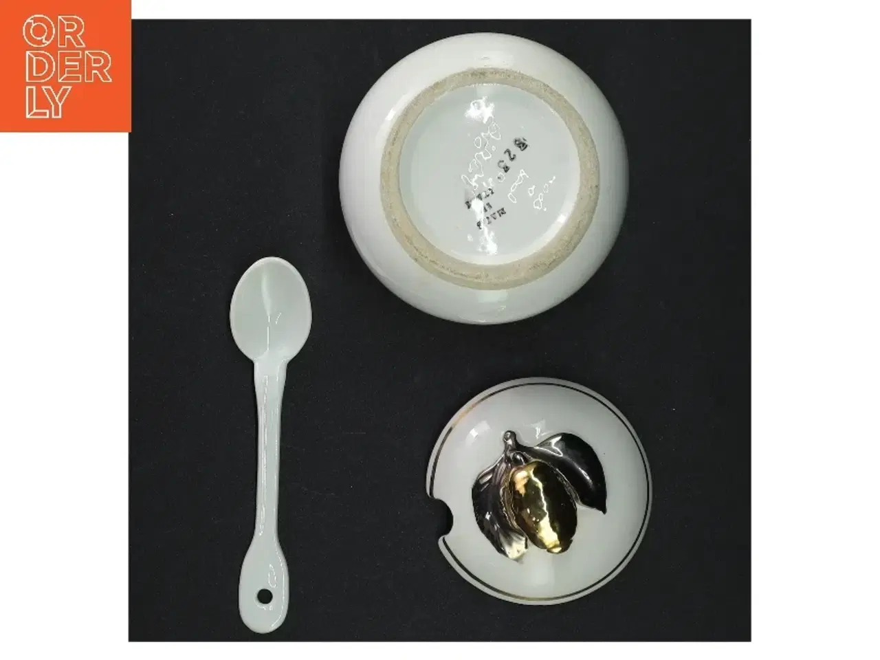 Billede 4 - Porcelænssukkerskål med løgformet låg og ske