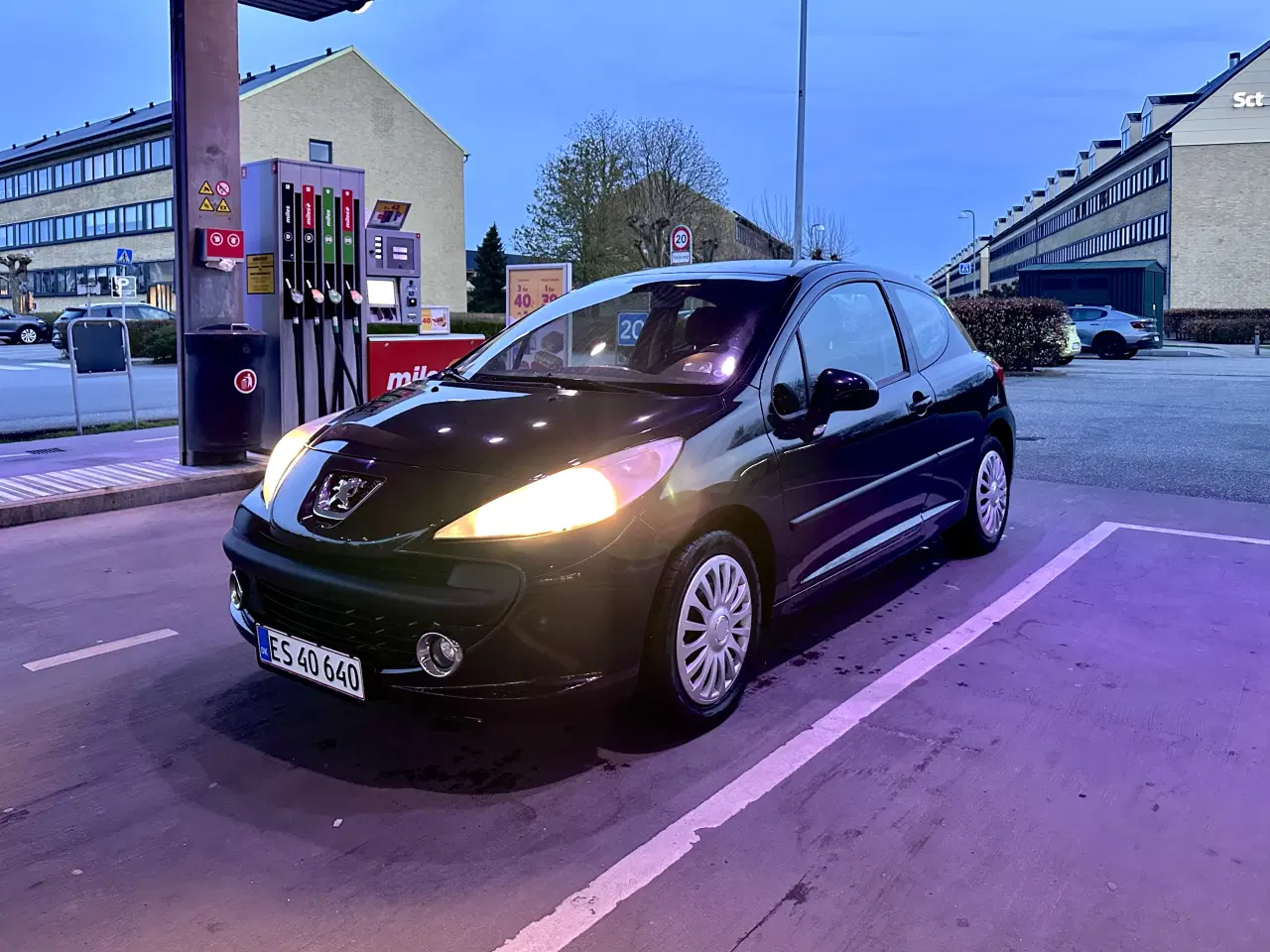 Billede 1 - Velholdt bil | Peugeot 207