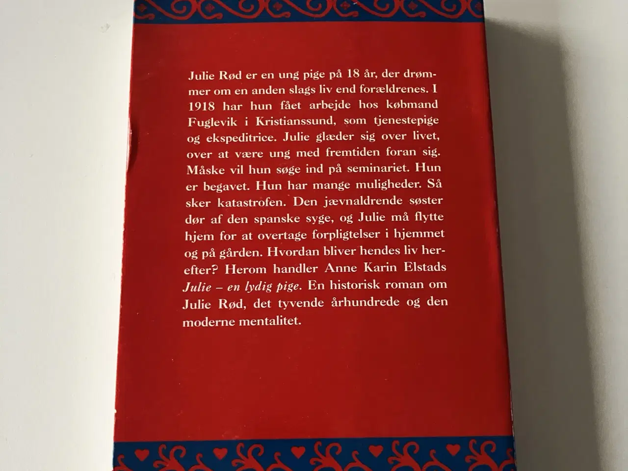 Billede 2 - Julie - en lydig pige