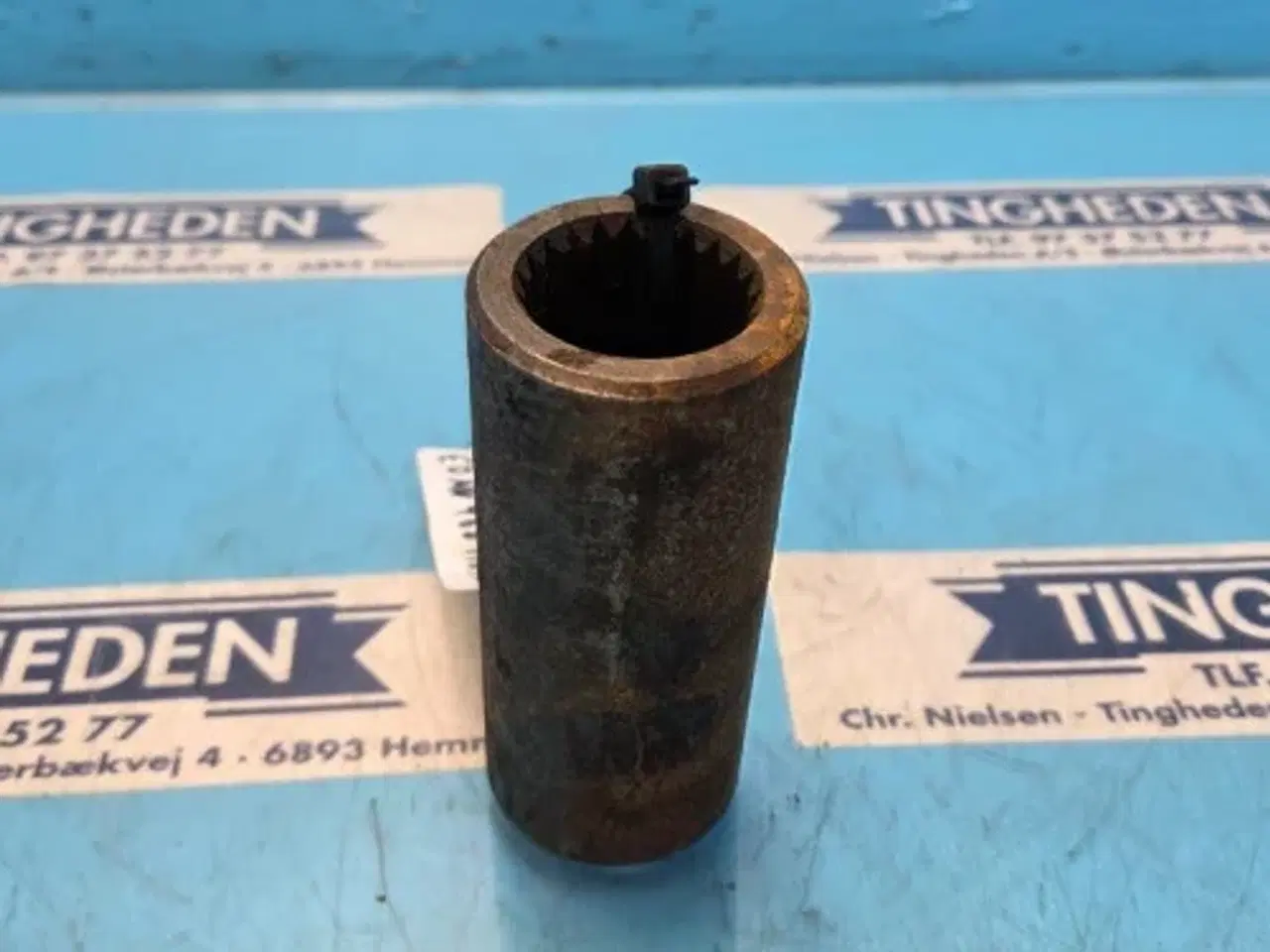 Billede 4 - Ford 8210 Muffe E0NN4684AA