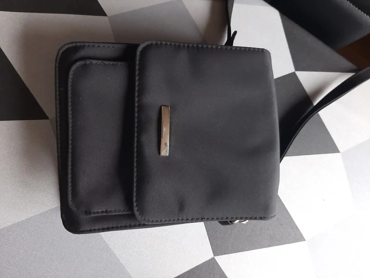 Billede 1 - Tasker med hank