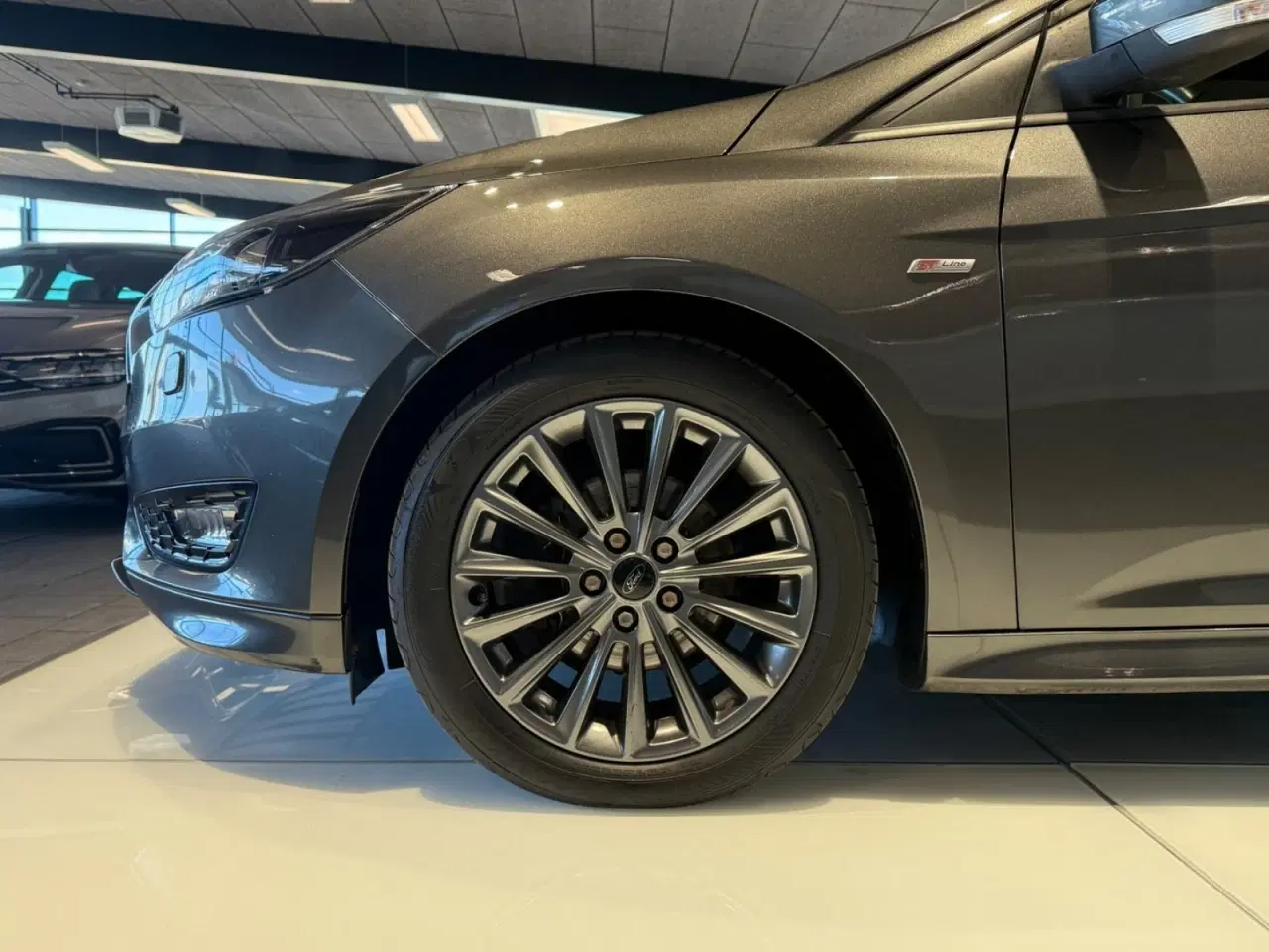 Billede 9 - Ford Focus 1,5 TDCi 120 ST-Line