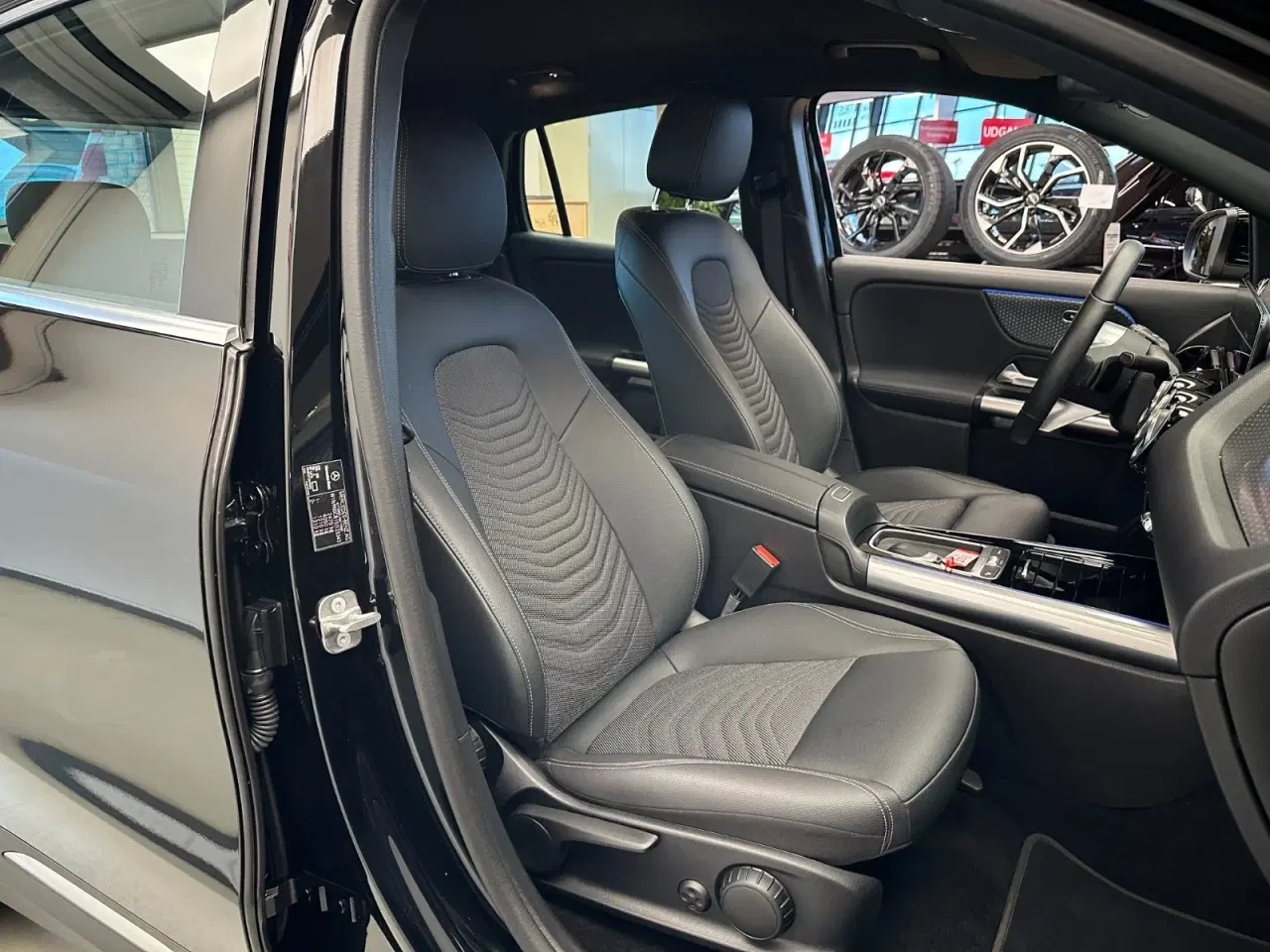 Billede 11 - Mercedes EQA250+  Progressive
