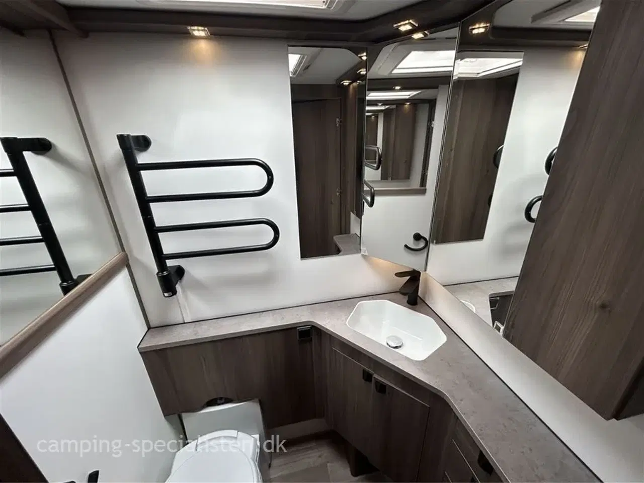 Billede 7 - 2026 - Kabe Imperial 780 D GLE KS   Kabe Imperial 780 DGLE KS 2026 kan snart ses hos Camping-Specialisten