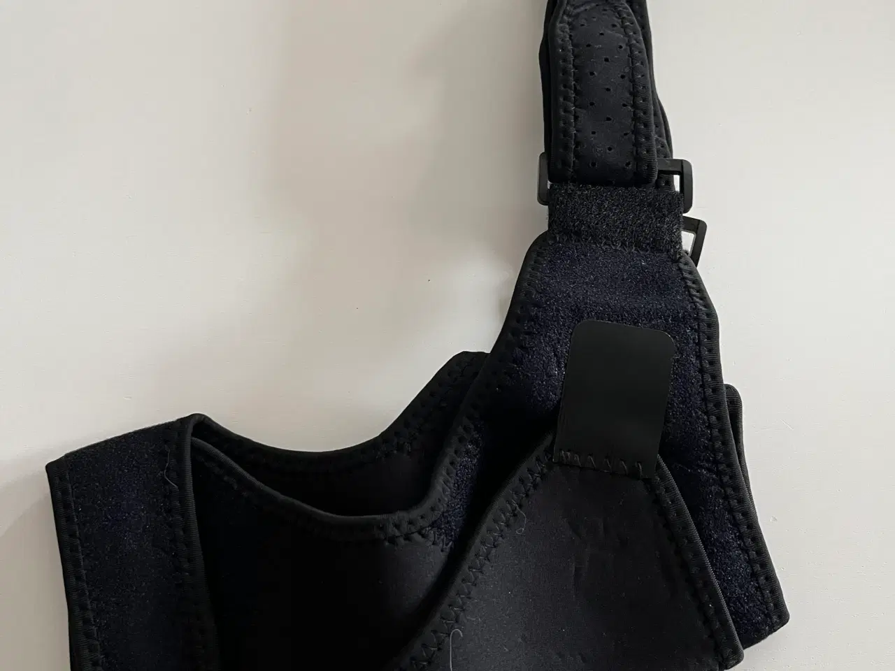 Billede 1 - Skulderstøtte