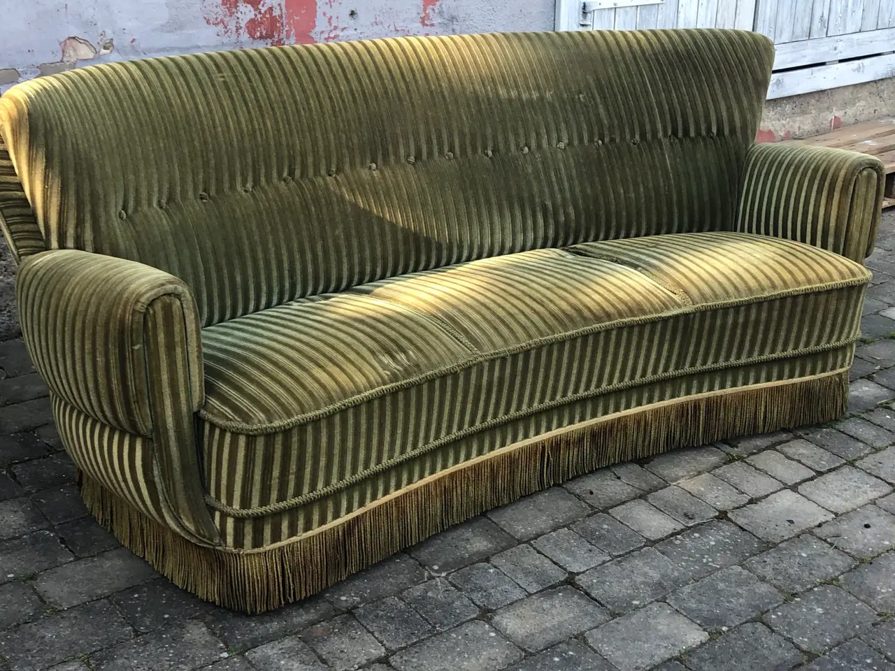 Billede 10 - Grøn 3 Pers. Antik sofa