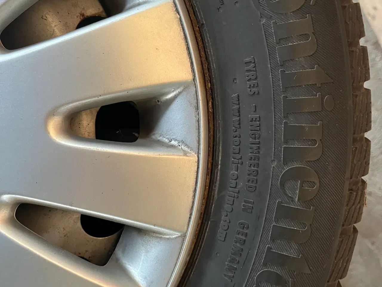 Billede 3 - 215/65R16 vinterhjul 5x112 til VW. Continental 