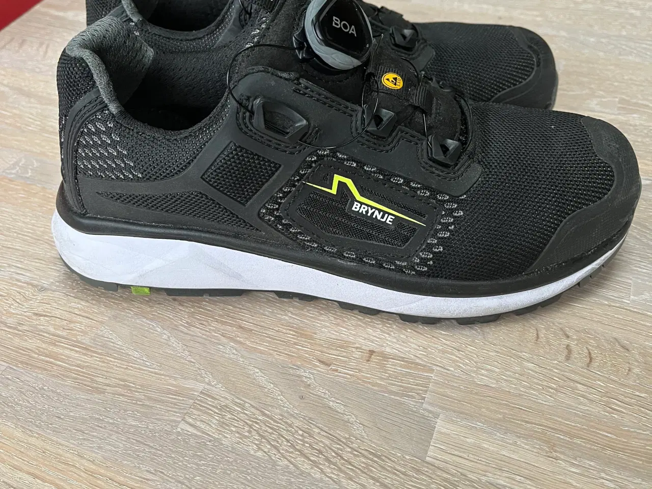 Billede 2 - Sikkerhedssko størrelse 38