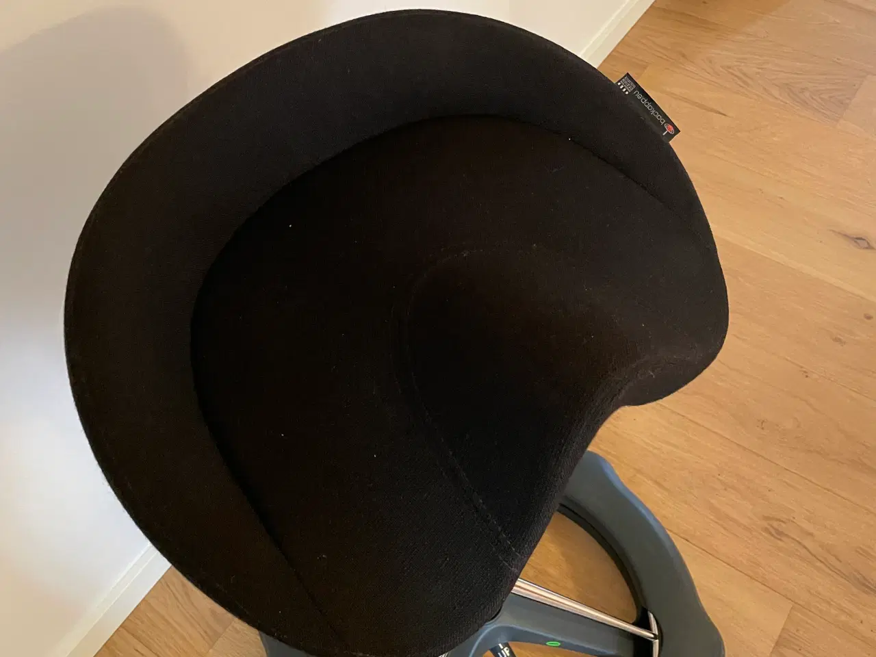 Billede 4 - Backapp sadelstol med hjul