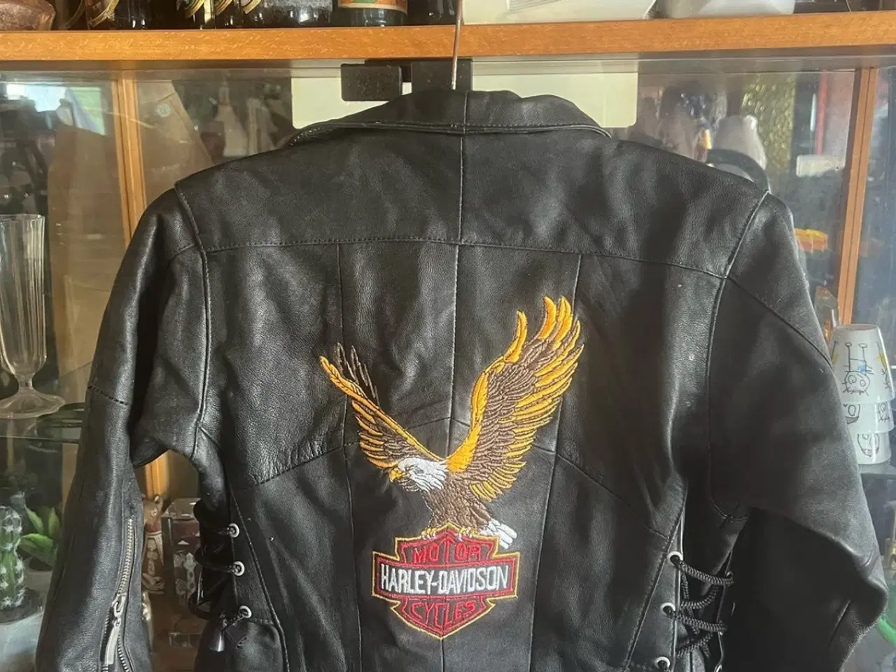 Billede 1 - Børnejakke sælges