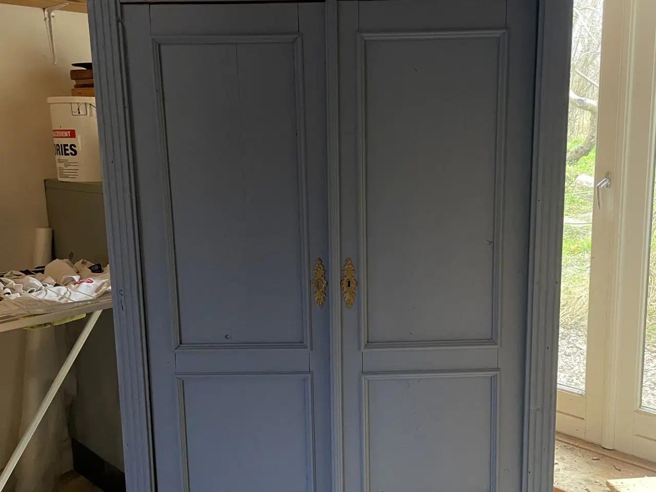 Billede 1 - Karlekammerskab til fx .. pigeværelset.