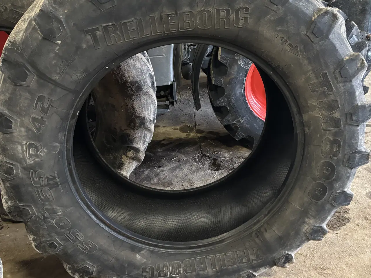 Billede 1 - Trelleborg 650/65R42
