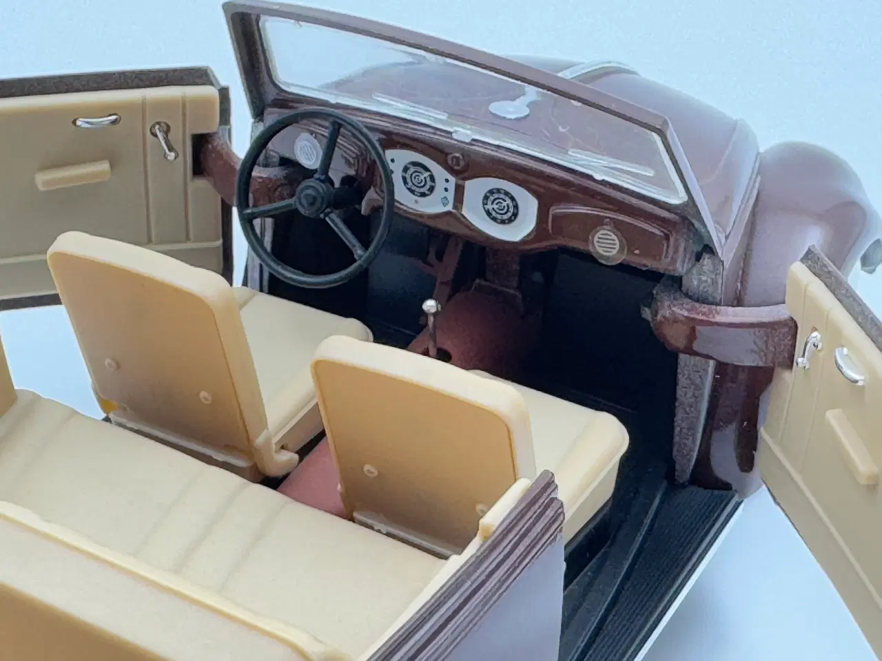 Billede 4 - 1949 VW Type 1 Cabriolet Coccinelle 1:18