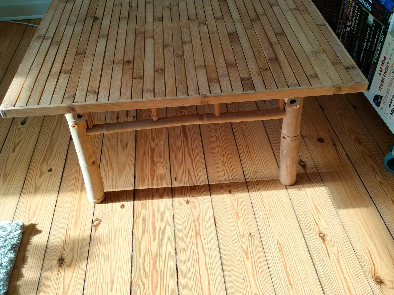 Billede 2 - Nyt fint bambusbord
