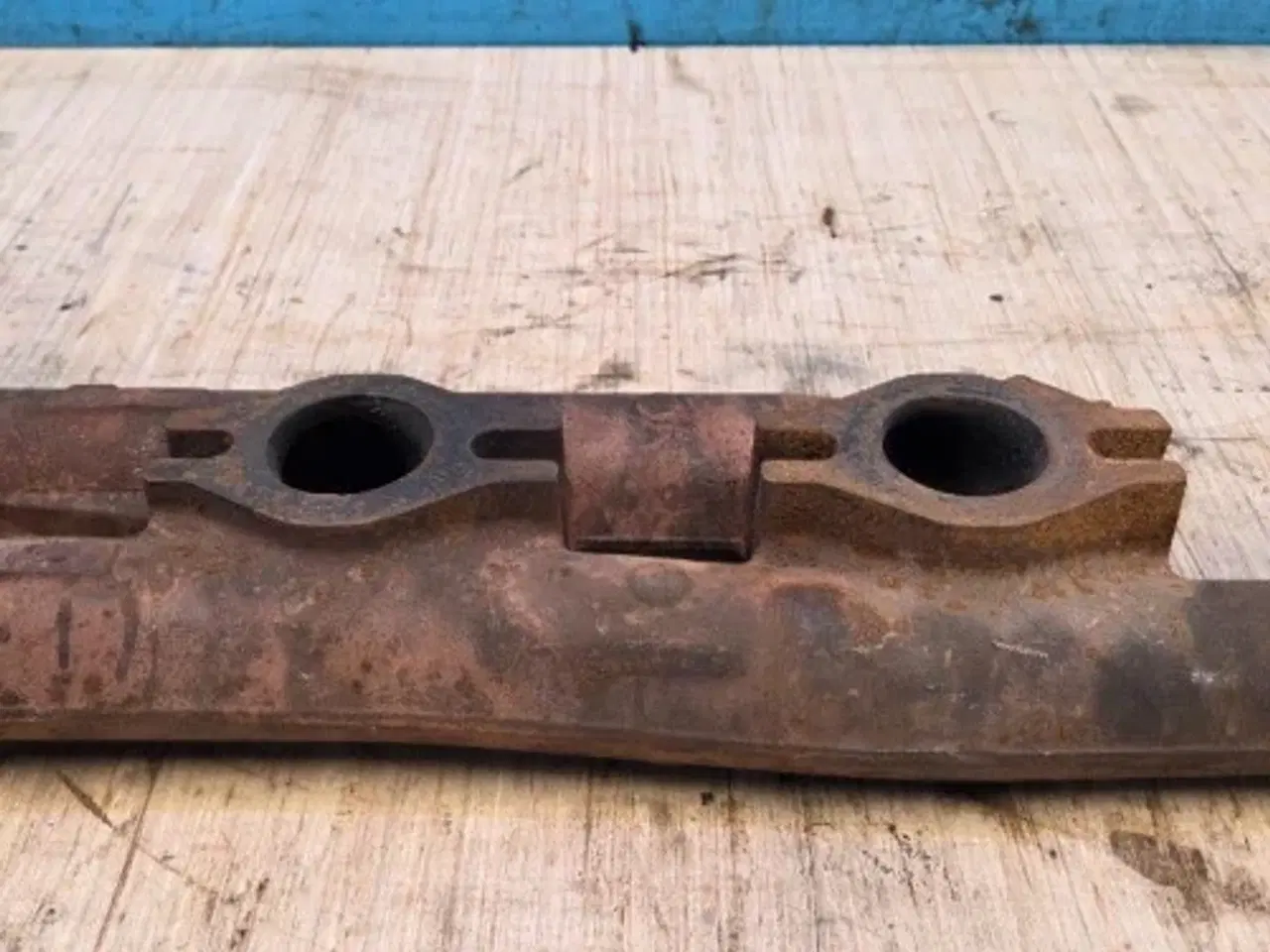 Billede 14 - Mercedes OM502LA Udstødningsmanifold A5421420201