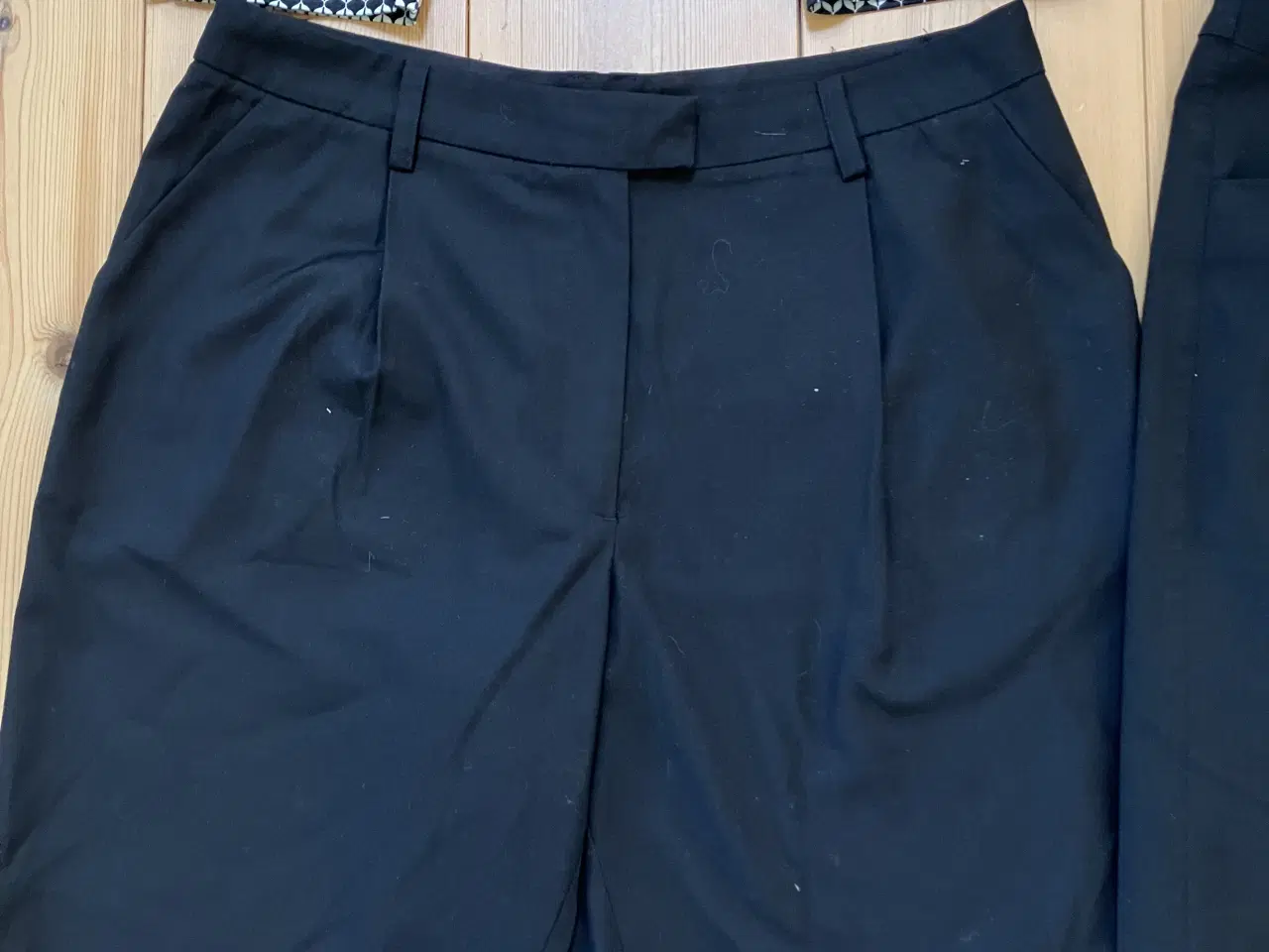 Billede 7 - 7/8 bukser og shorts 