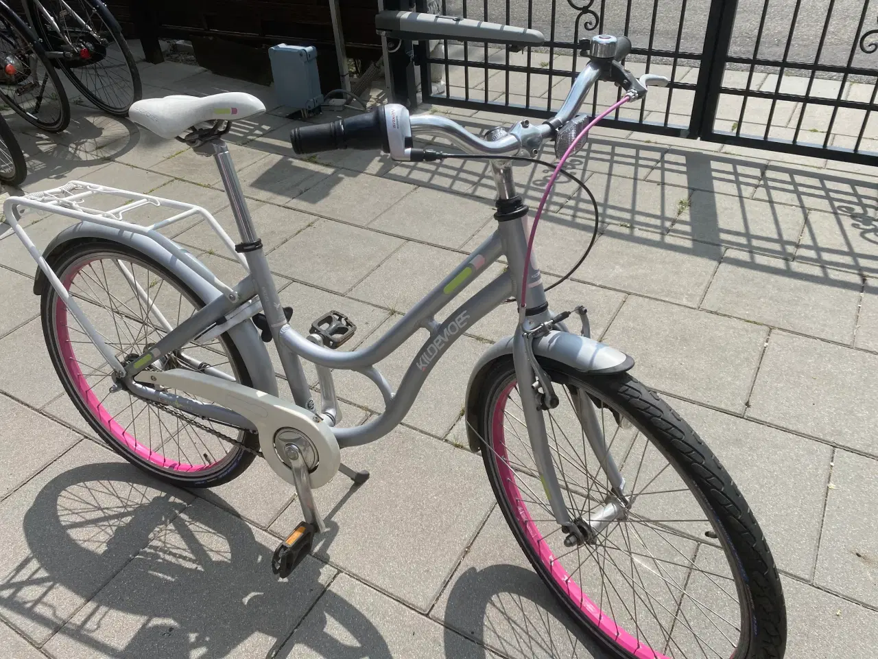 Billede 9 - Købt til 5299 kr 24 tommer 