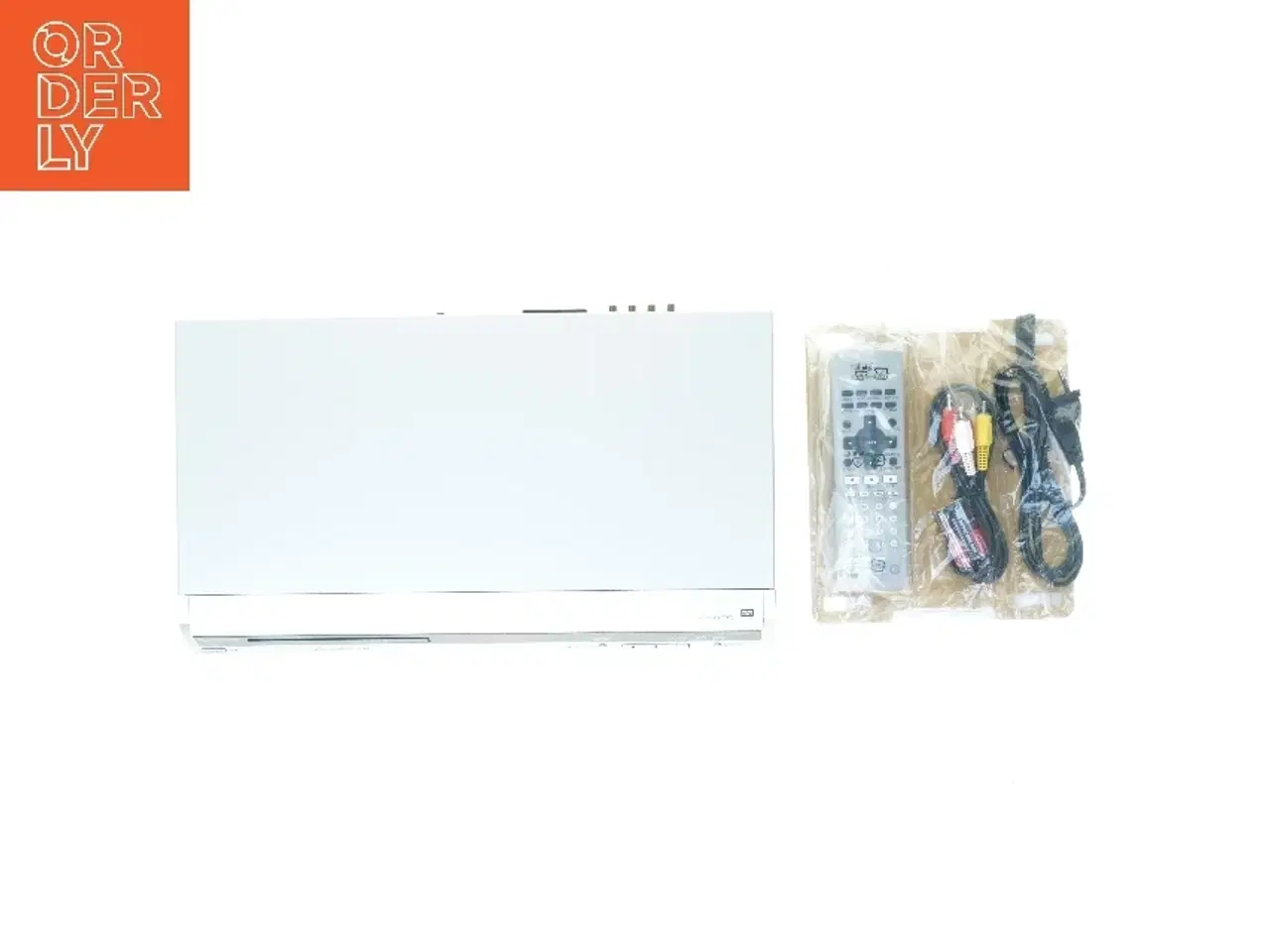 Billede 2 - Dvd afspiller med kabler og fjernbetjening fra Panasonic (str. 43 x 24 cm)