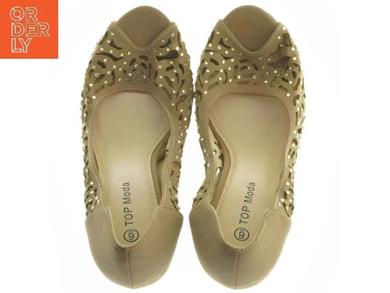 Billede 5 - Beige højhælede sko i størrelse 36 fra Top Moda (str. 36 )