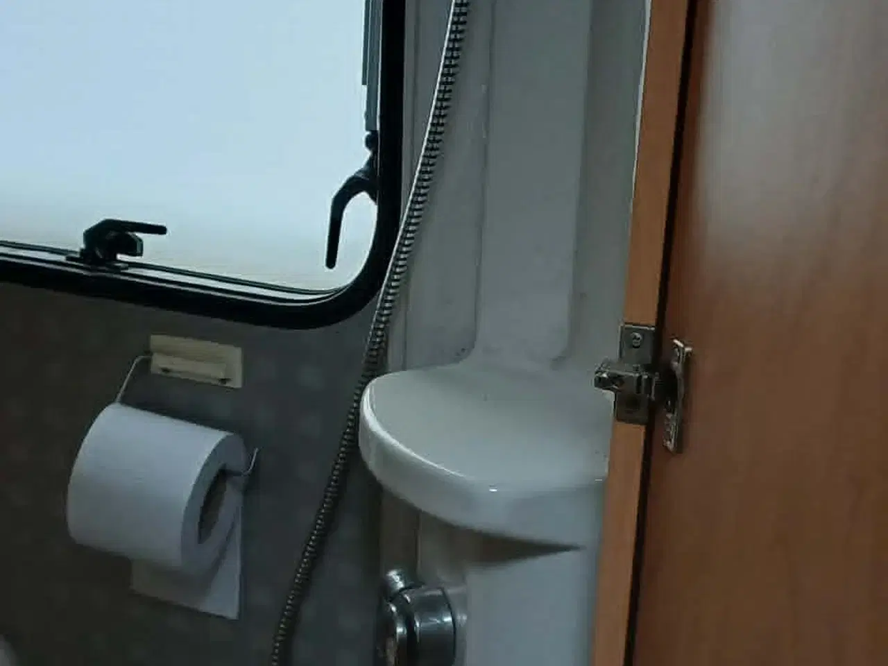 Billede 9 - Bûrstner 510 TS Campingvogn 