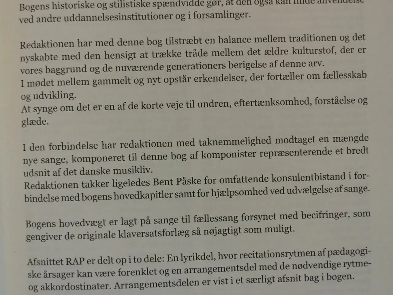 Billede 2 - skolesangbogen, af vagn nørgaard mfl. , emne: musi