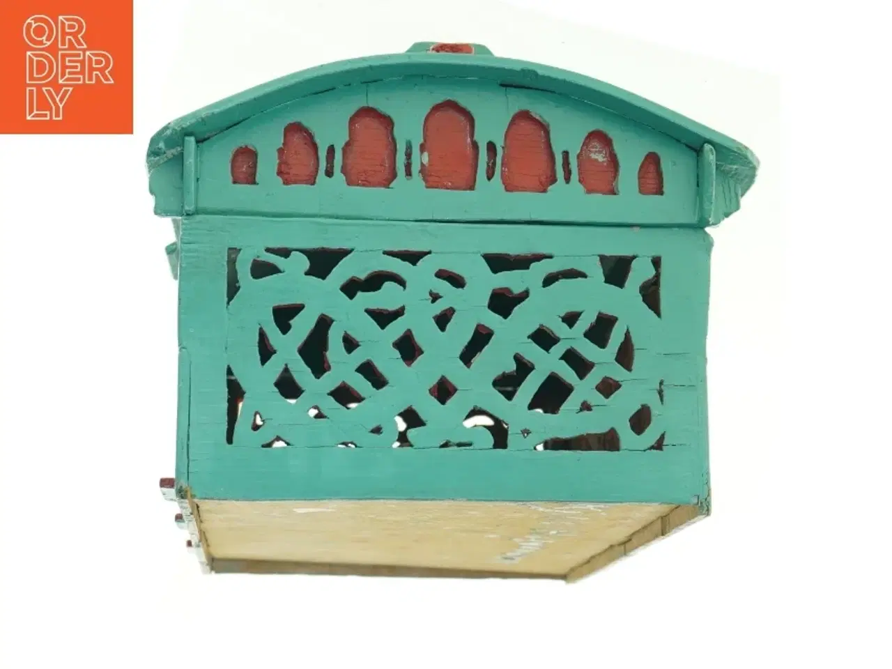 Billede 3 - Udskåret trækasse (str. 31 x 23 x 16 cm)