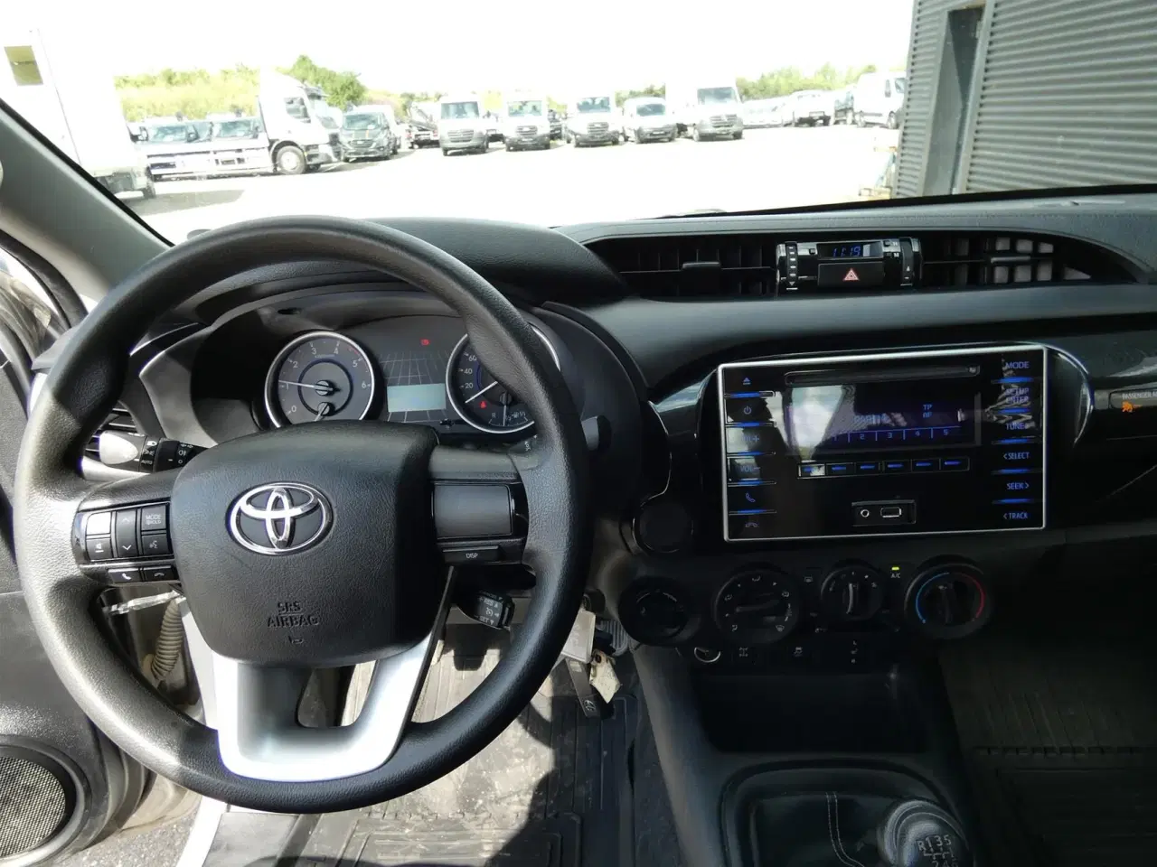 Billede 9 - Toyota HiLux Extra Cab 2,4 D-4D T2 AWD 150HK Pick-Up 6g