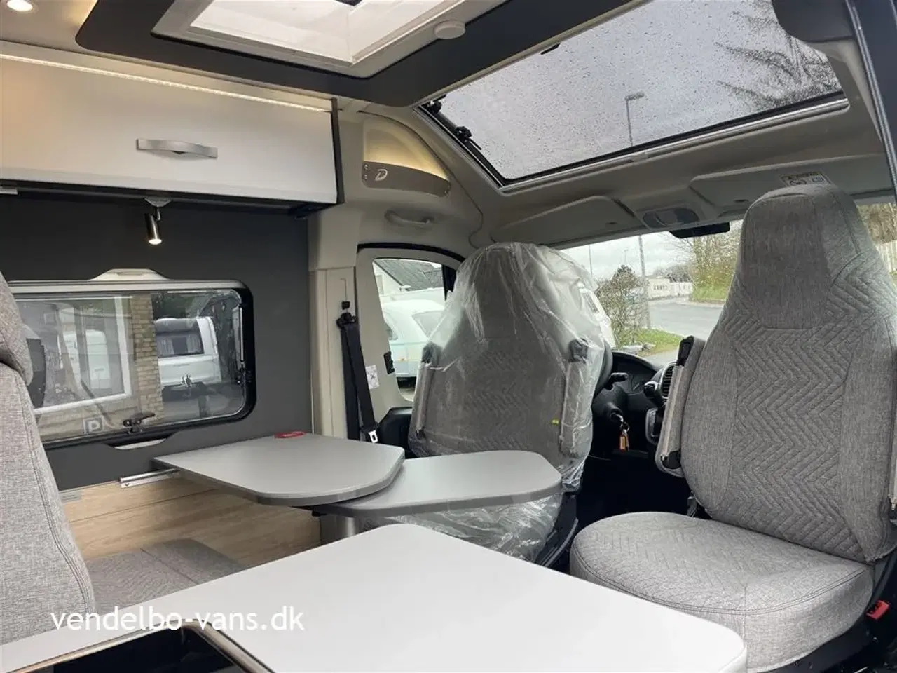 Billede 23 - 2024 - Dethleffs Globetrail CVD 600 ER Advantage   Korteste model med enkeltsenge - årets CamperVan 2024