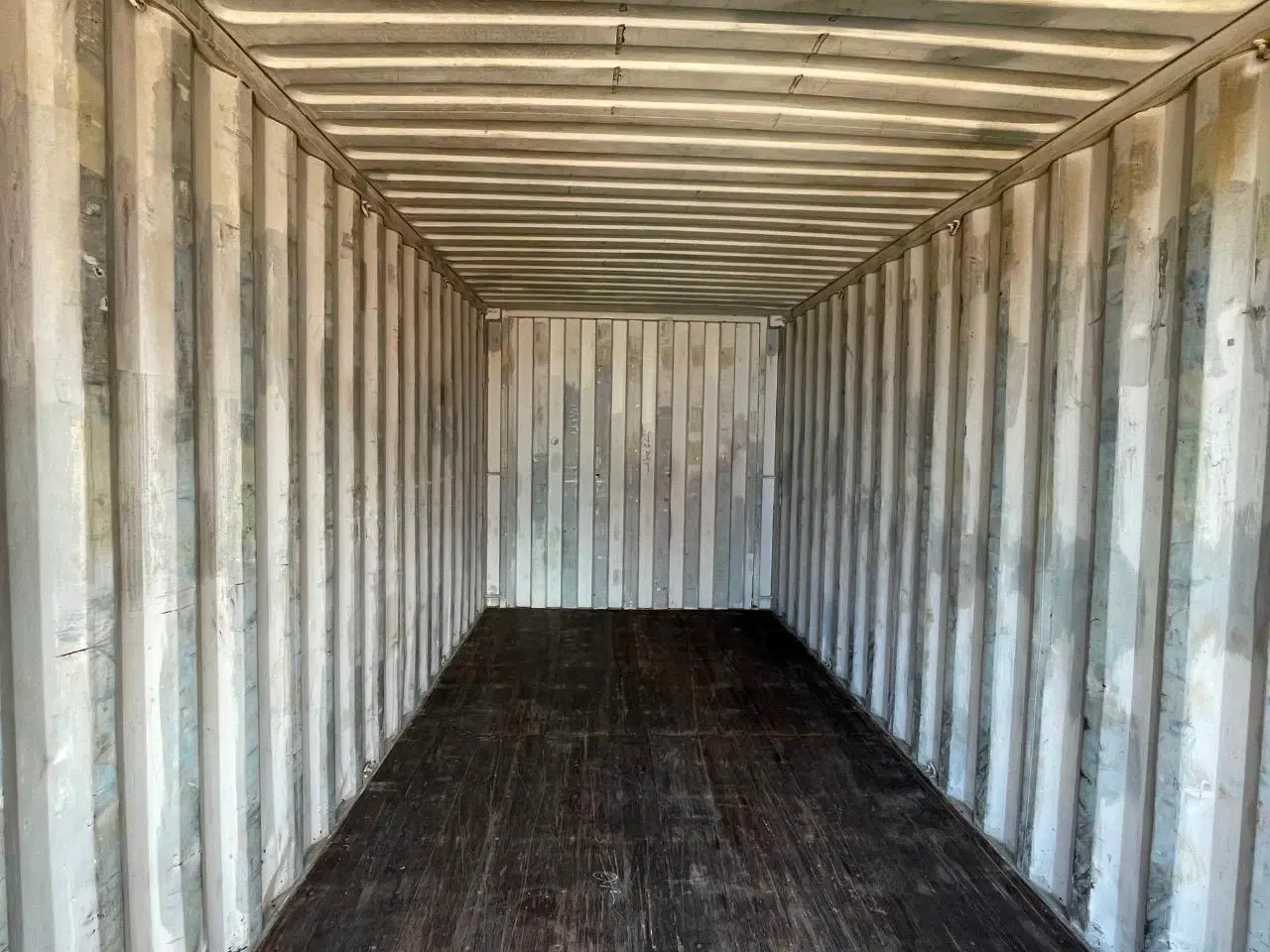 Billede 3 - 20 fods Container - Står i Hvidovre
