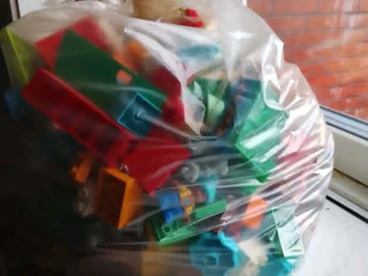 Billede 1 - 3 kg duplo klodser b.l.a. tog,. julemand m kane 