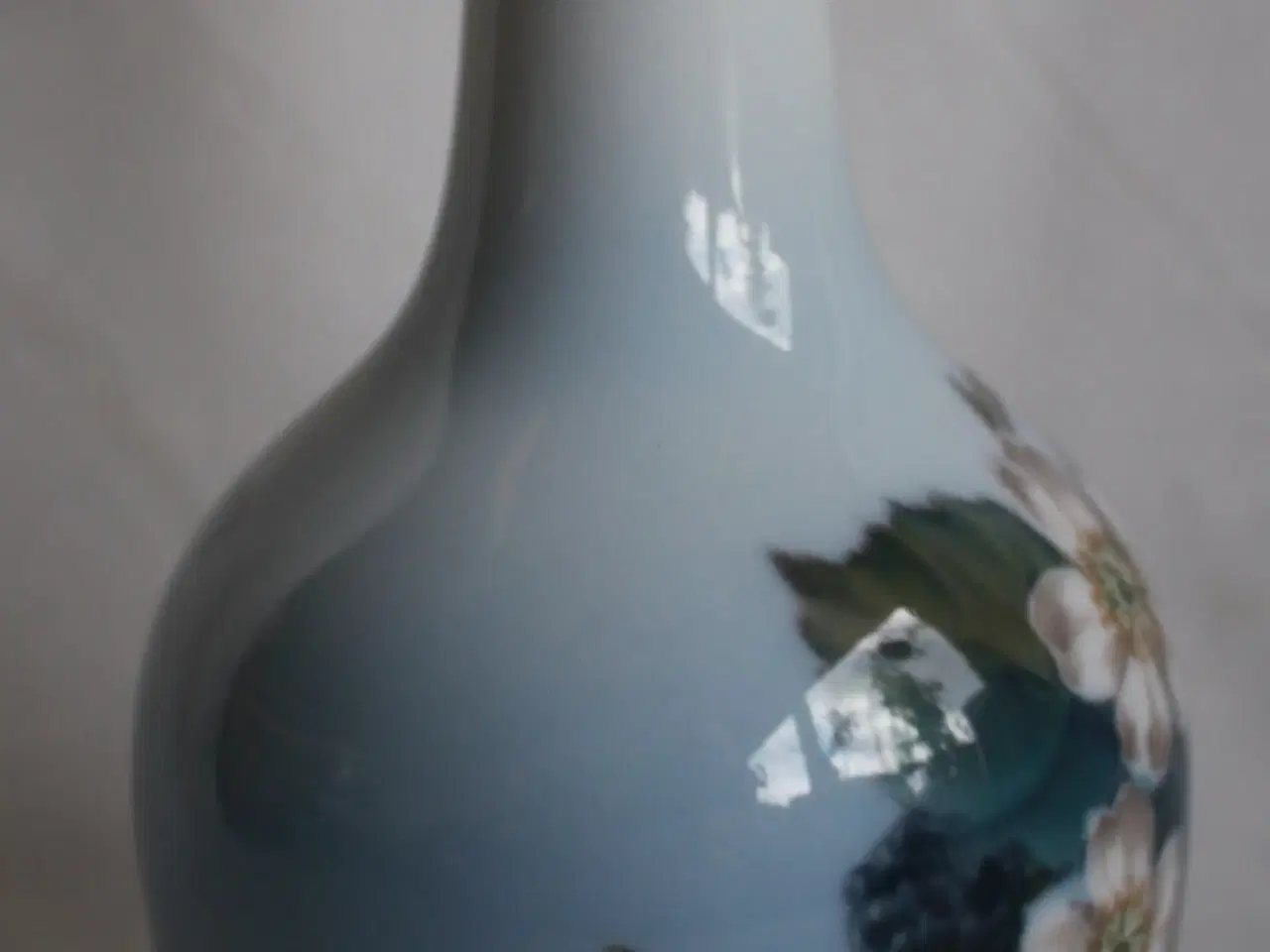 Billede 5 - Vase med brombærranke fra Royal Copenhagen