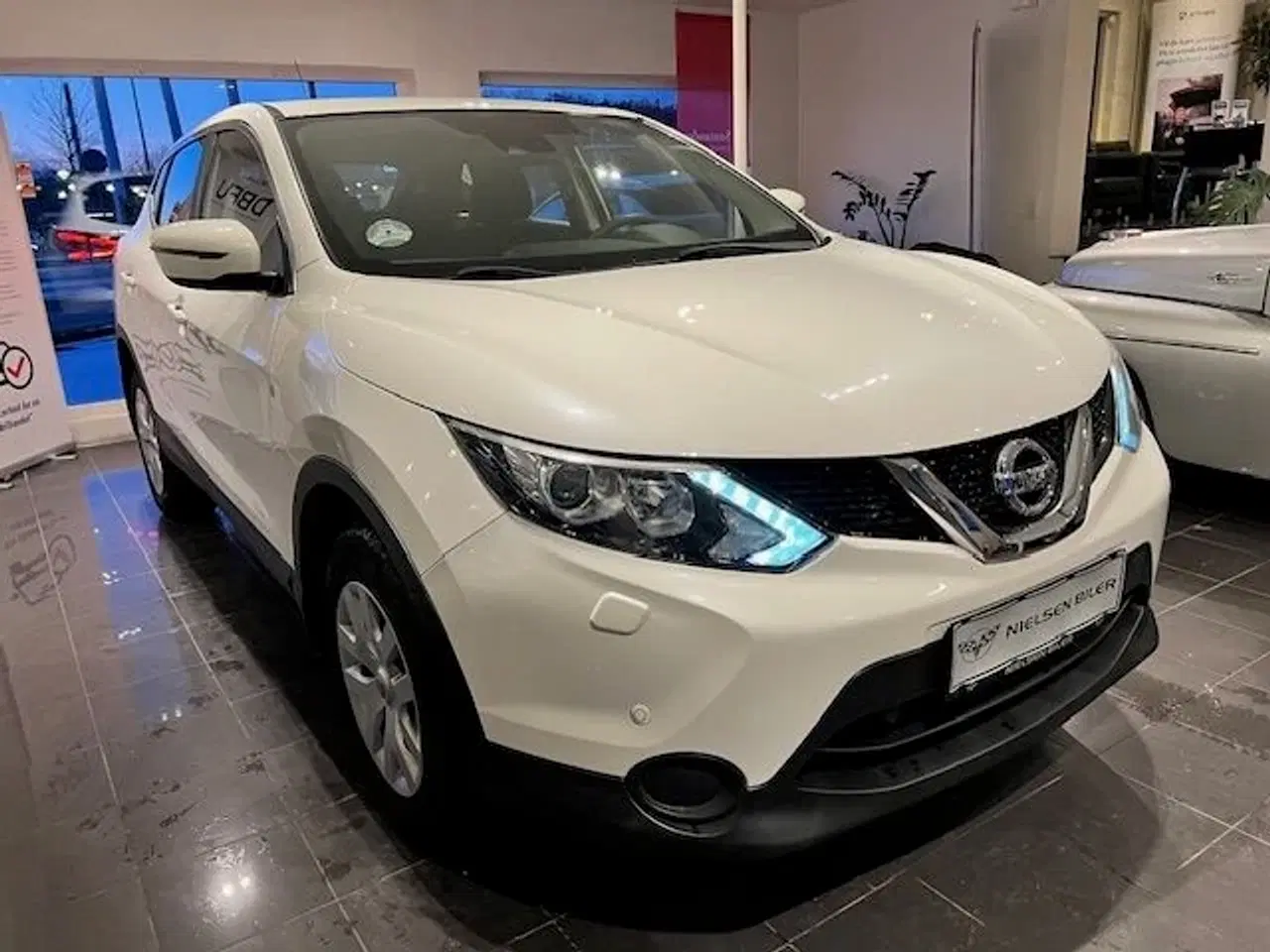 Billede 3 - Nissan Qashqai 1,2 Dig-T Visia 115HK 5d 6g