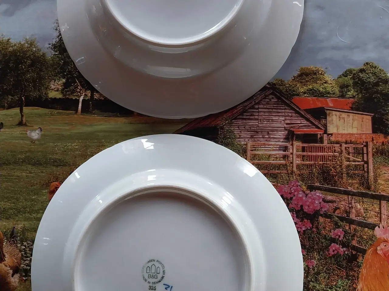 Billede 2 - 6 fine flade tallerkener 6 fine dybe tallerkener