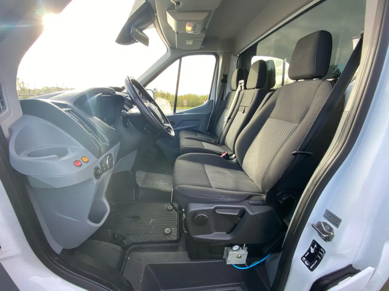 Billede 8 - Ford Transit 350 L3H1 2,0 TDCi Trend RWD 170HK Ladv./Chas. 6g
