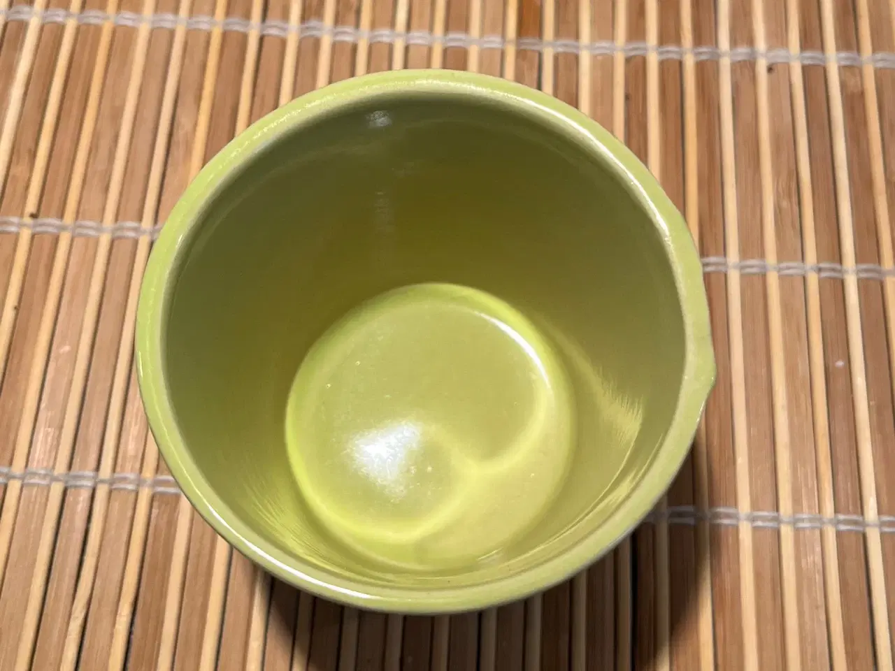 Billede 2 - Lille urtepotteskjuler i grøn - mrk. C-MINI