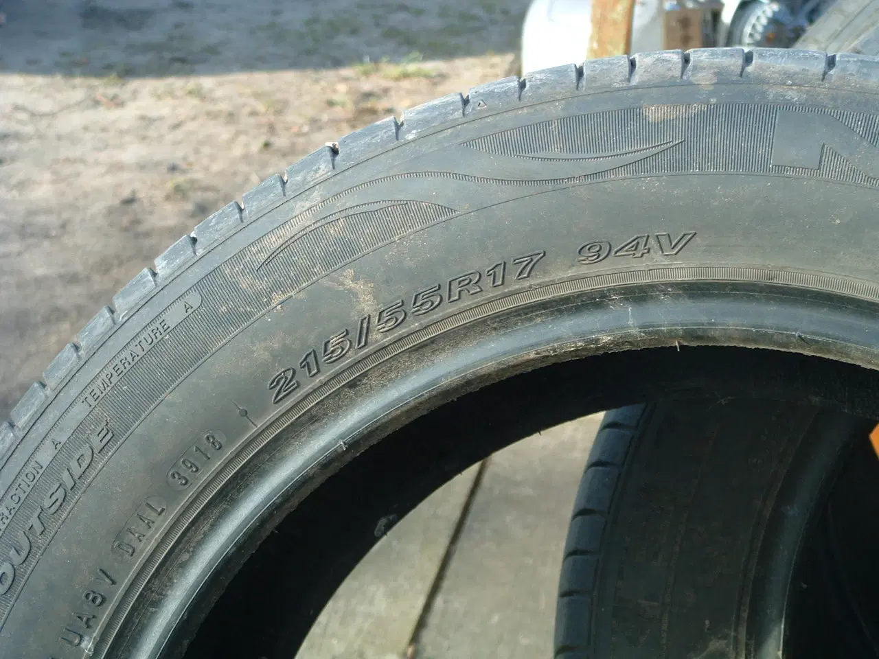 Billede 2 - nexen dæk 215-55-17