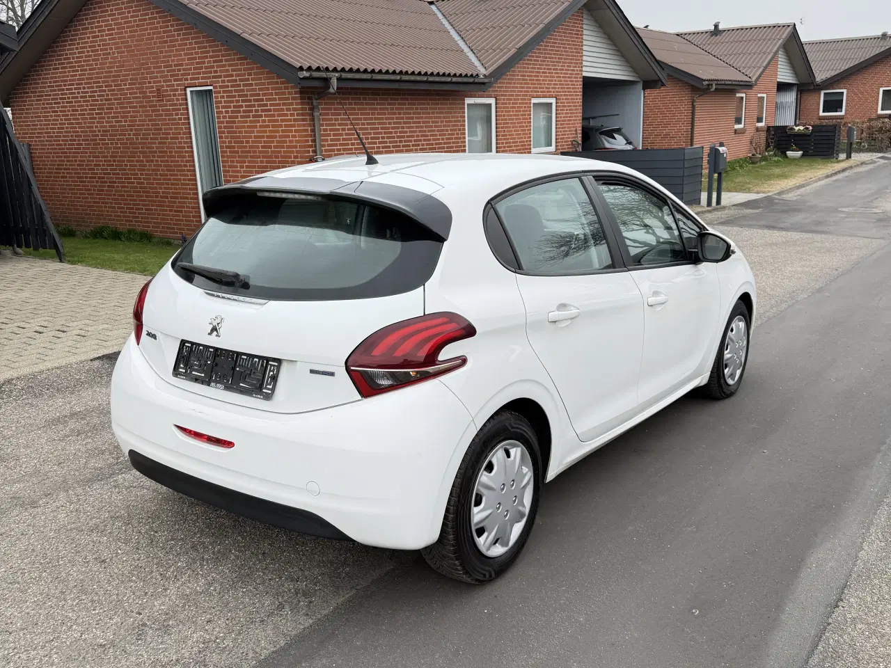 Billede 3 - Peugeot 208 1,6 BlueHDI 2016 facelift