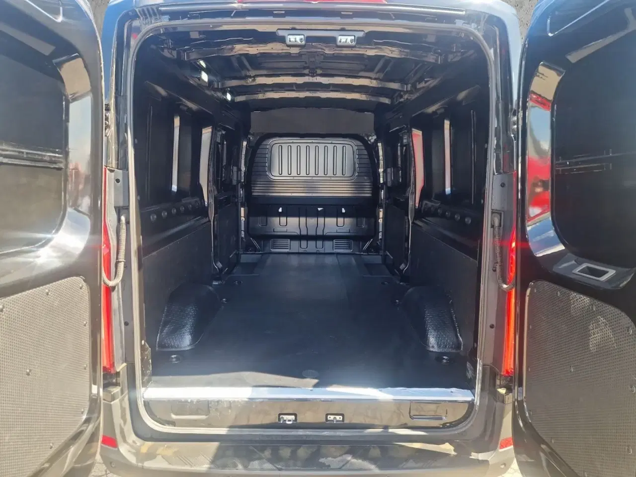 Billede 10 - Maxus e-Deliver 9 72 L3H2 Kassevogn