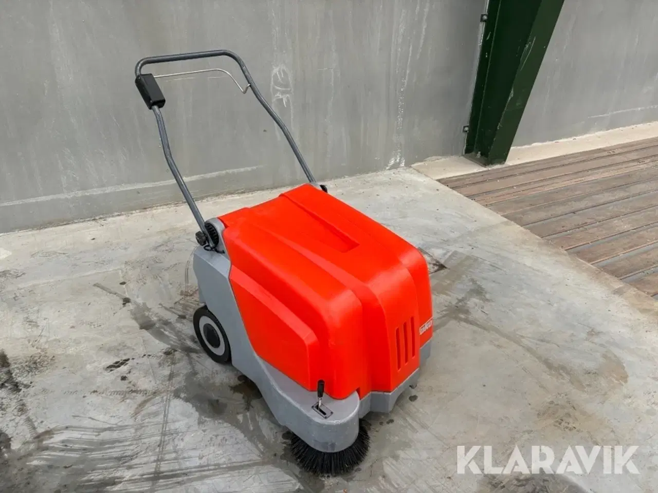 Billede 2 - Fejesugemaskine Hako Hamster 500