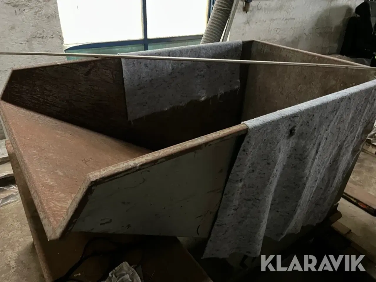 Billede 1 - Affaldscontainer med vip