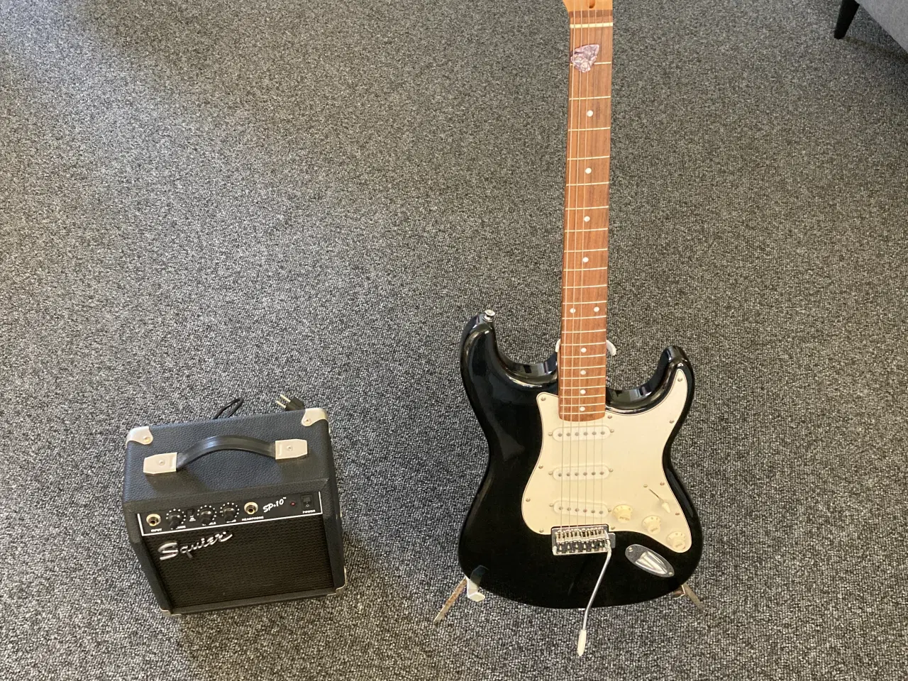 Billede 1 - Fender Squier Strat stratocaster, med SP-10 forstæ
