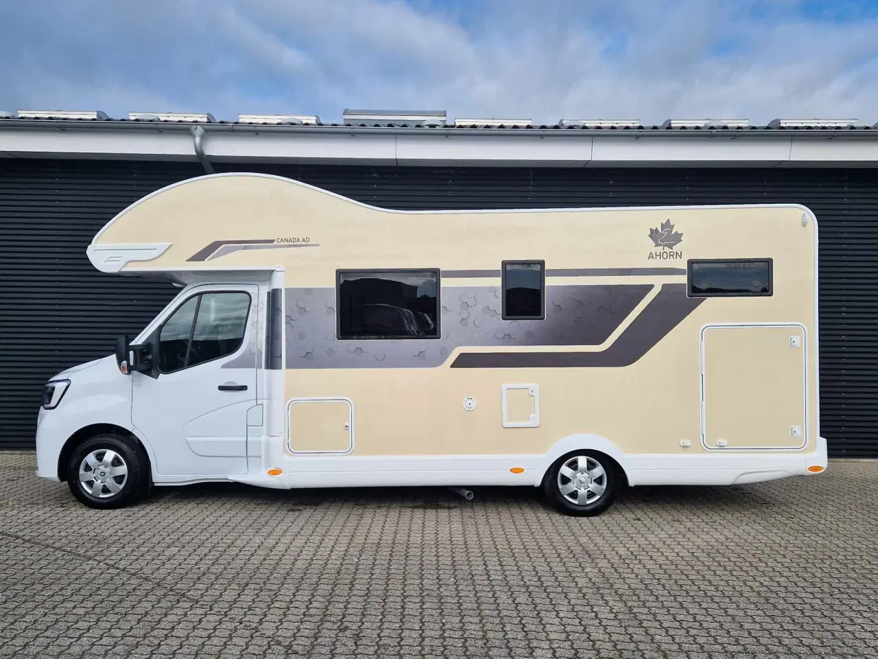 Billede 6 - 2025 - Ahorn Canada AD