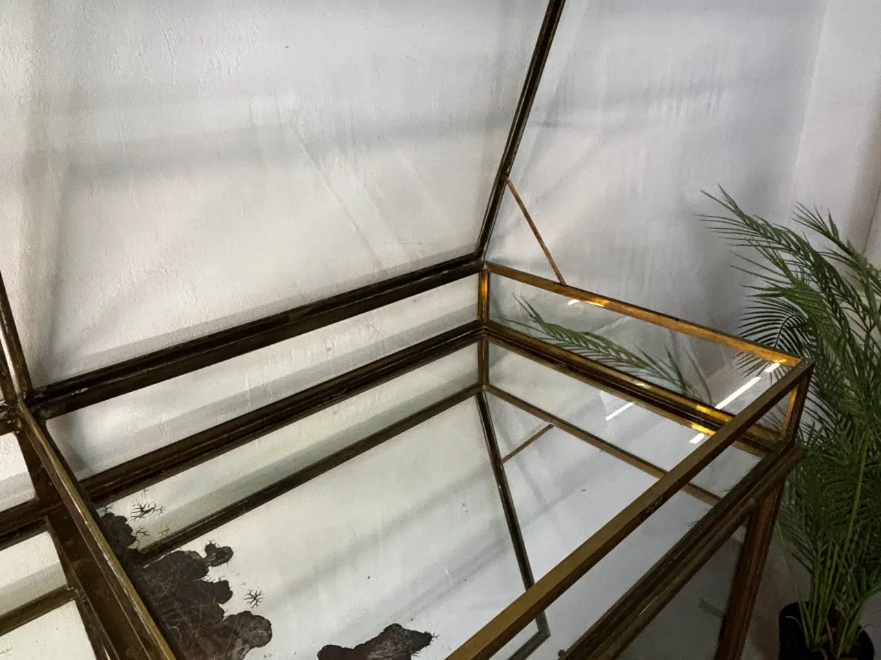 Billede 6 - Eksklusiv fransk vitrine desk i messing