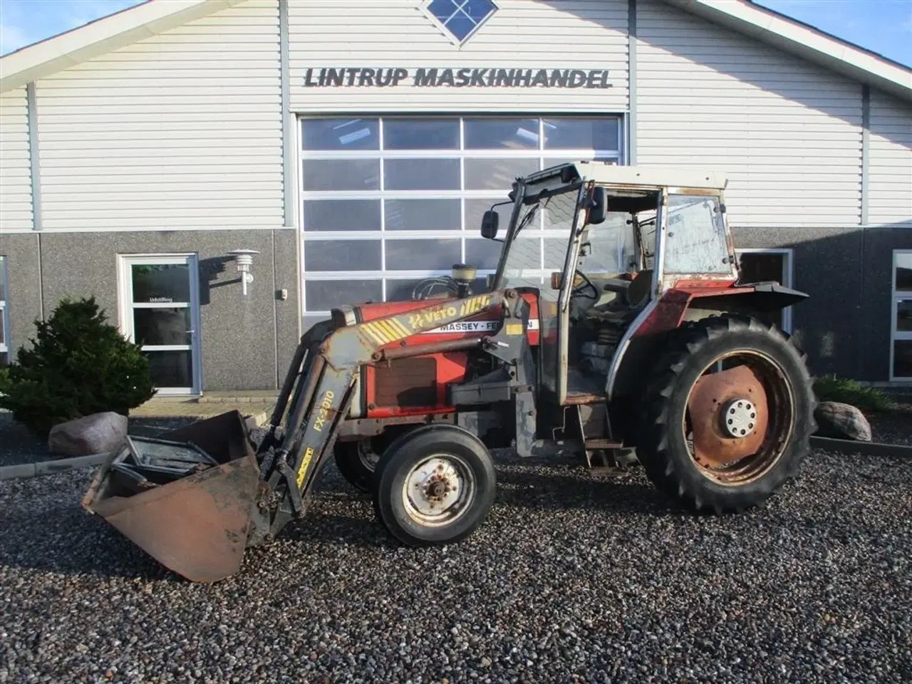 Billede 1 - Massey Ferguson 375 HiLine med frontlæsser