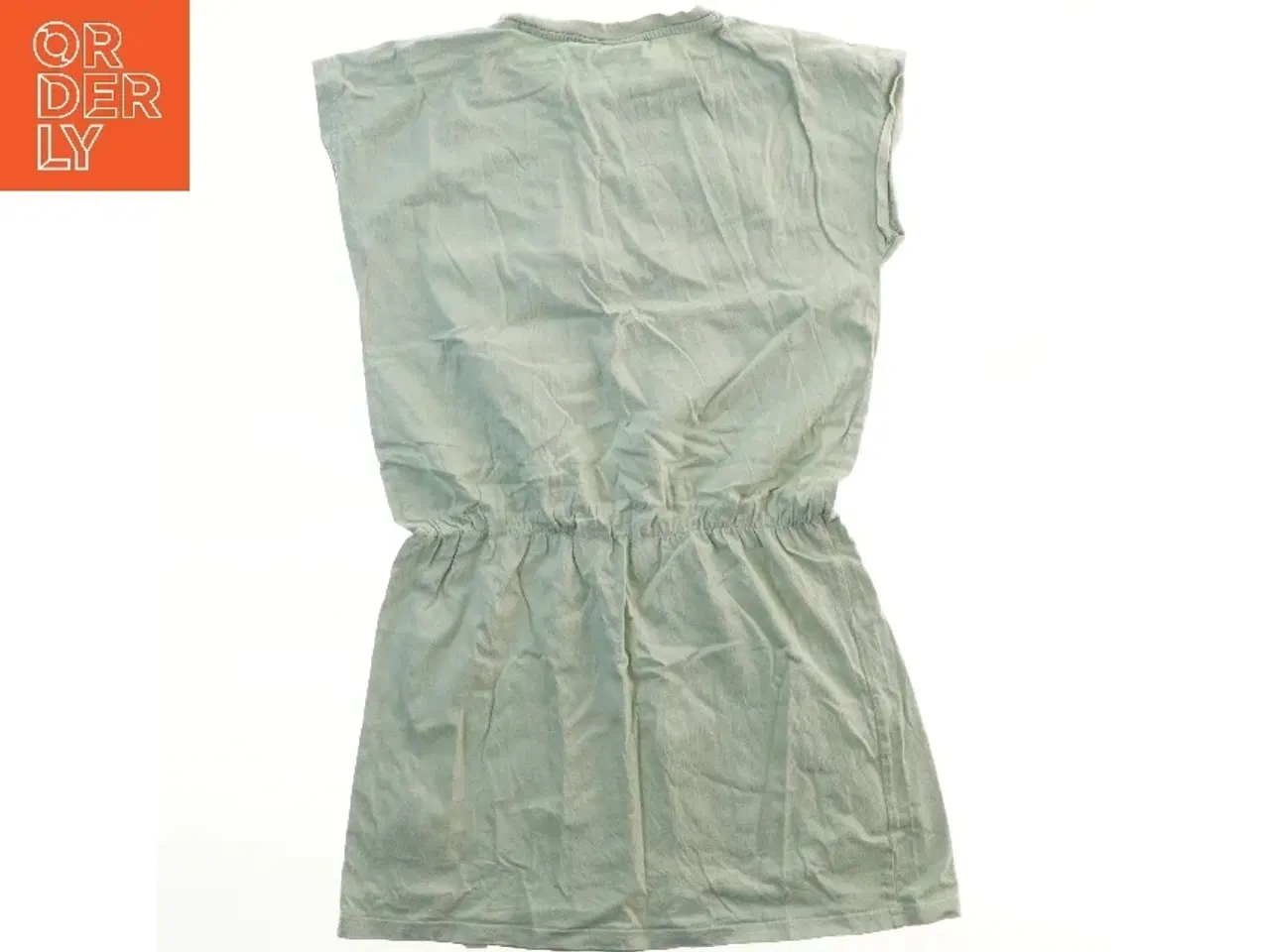 Billede 2 - Kjole med logo fra Hummel (str. 140)